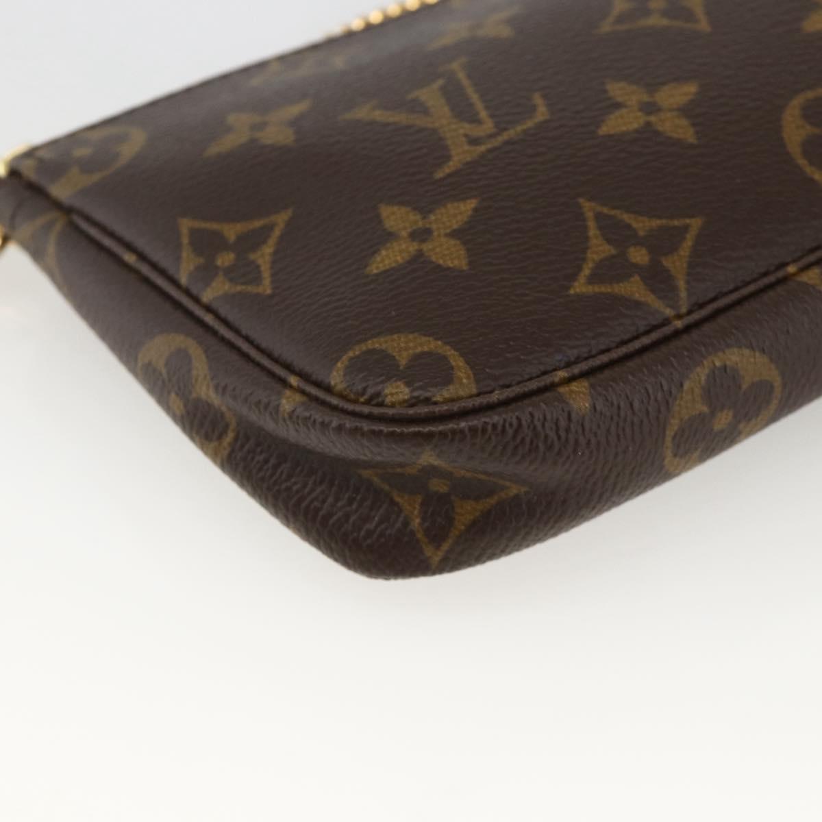 Louis Vuitton Mini Monogram Pochette