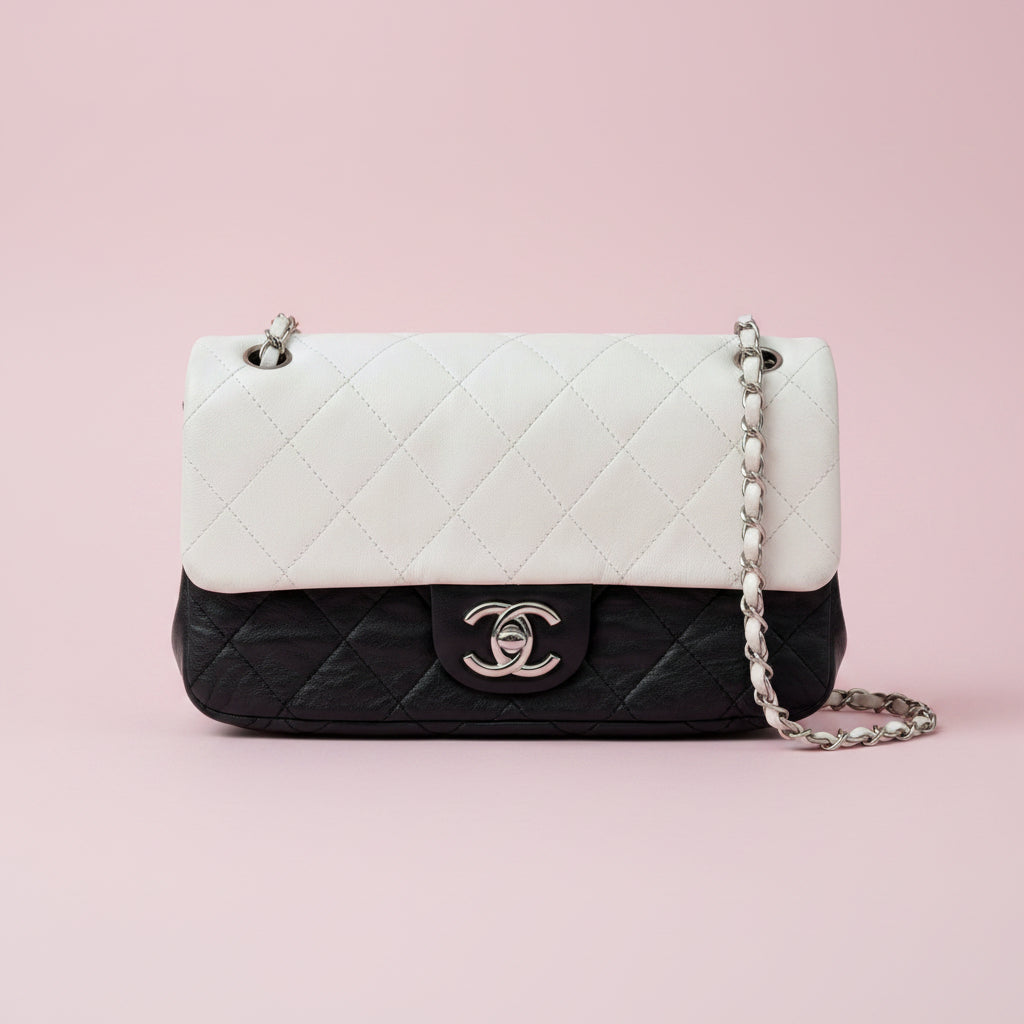 Chanel Flap Black/White Leather Crossbody Bag