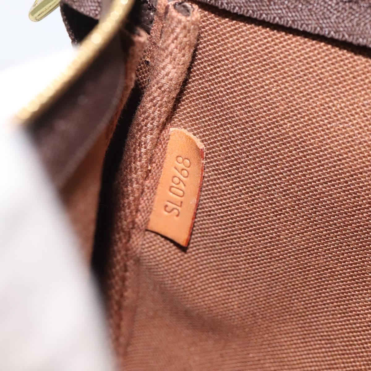 LOUIS VUITTON Monogram Pochette