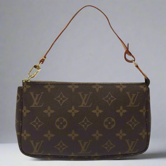 LOUIS VUITTON Monogram Pochette 2