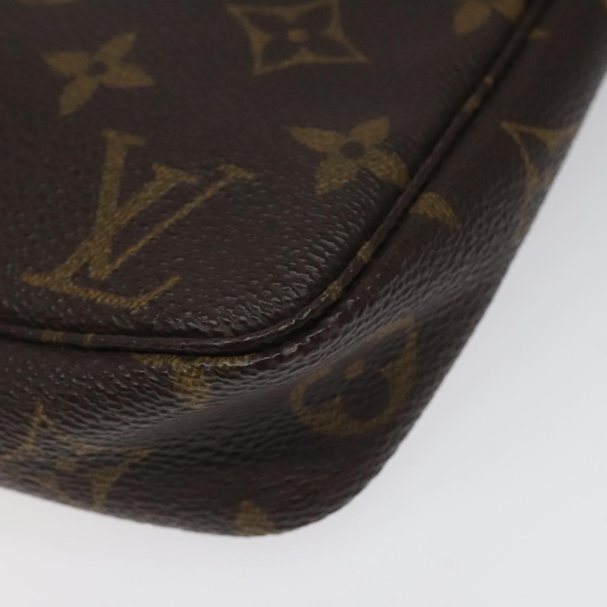 LOUIS VUITTON Monogram Pochette 2