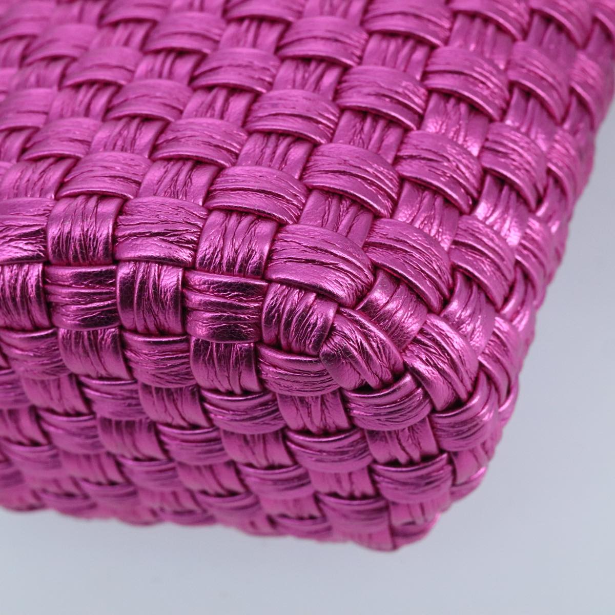 Salvatore Ferragamo Trifolio Bucket Bag in Fuchsia Woven Leather