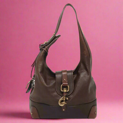 Chloe Kerala Shoulder